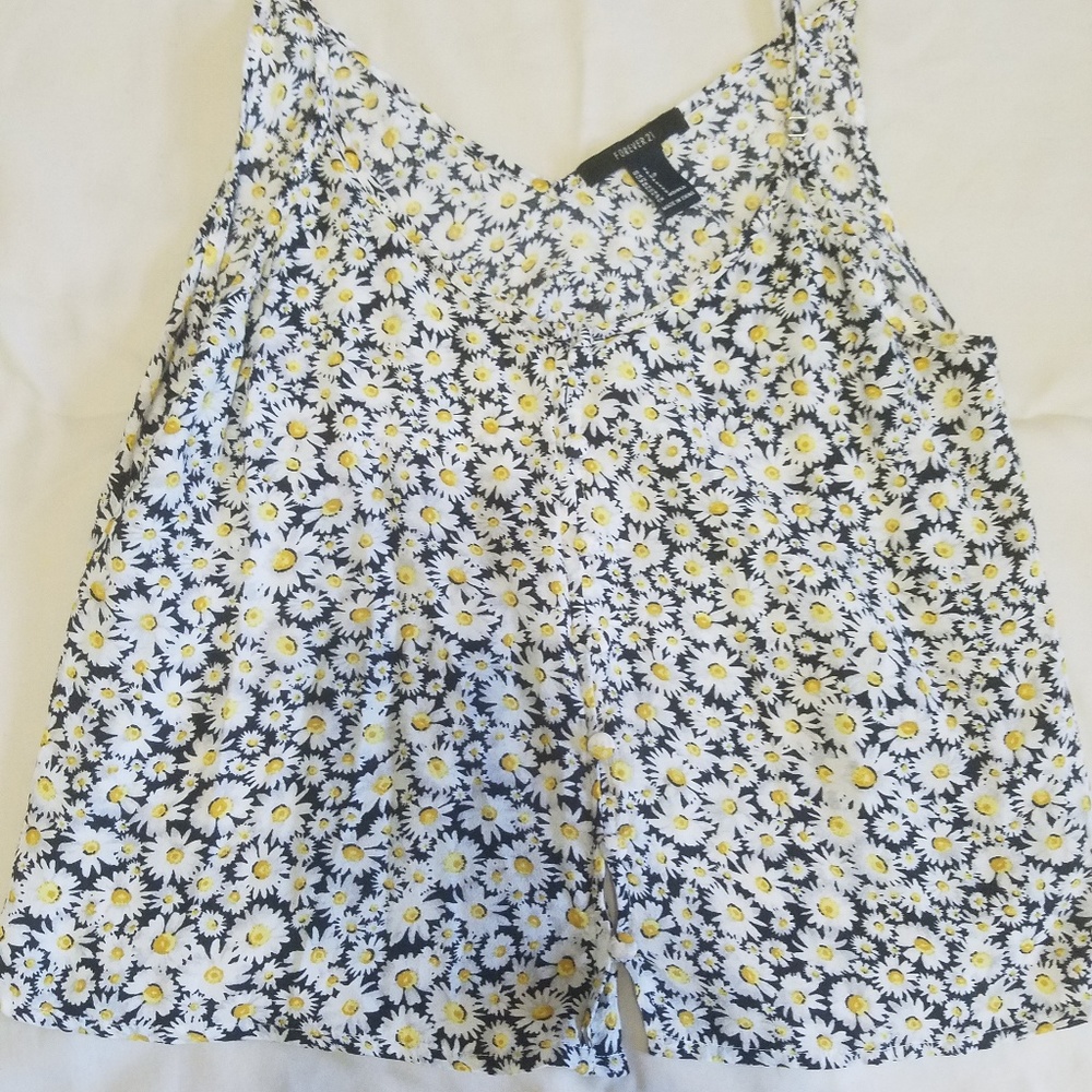 Dandelion crop top